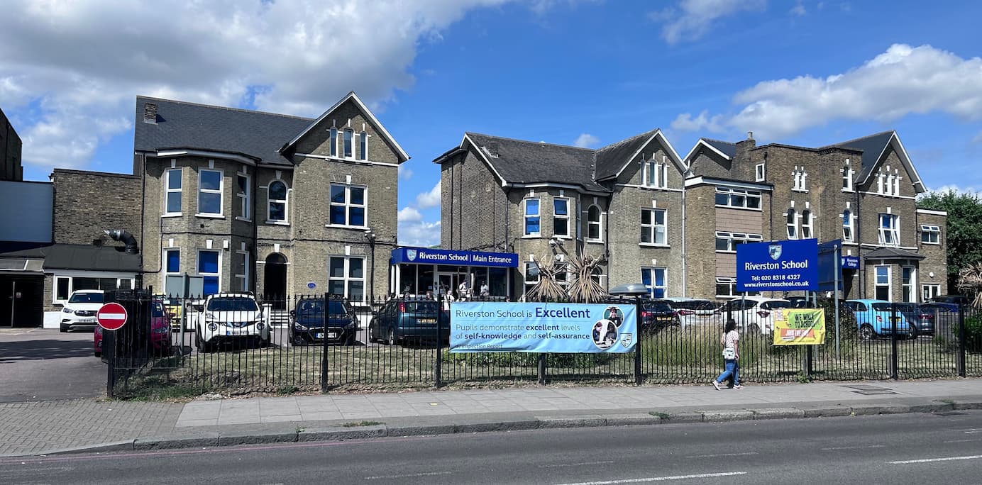 Riverston Senior School and College