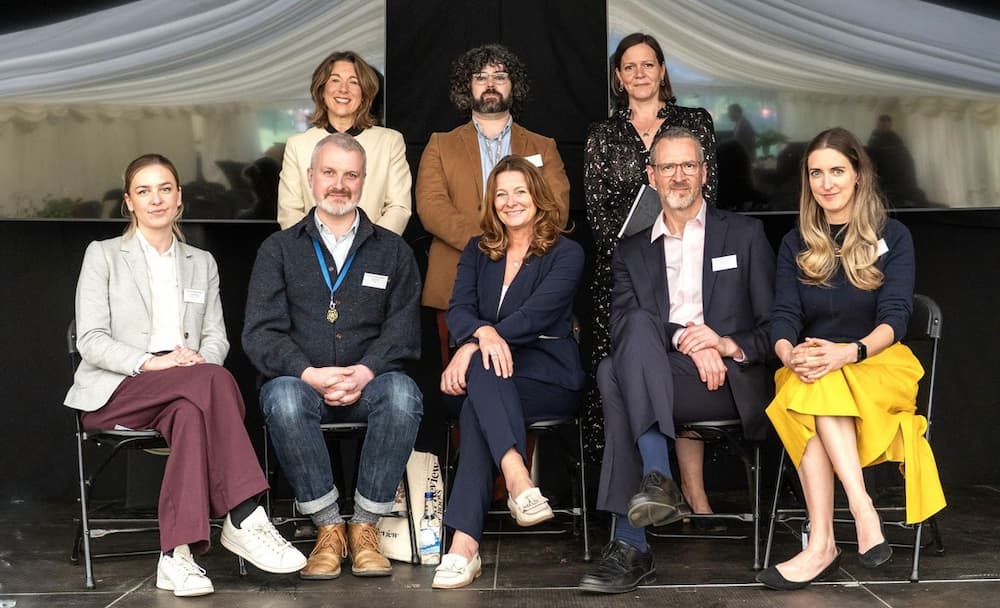 “Raising the Future” Conference Shapes Education Debate